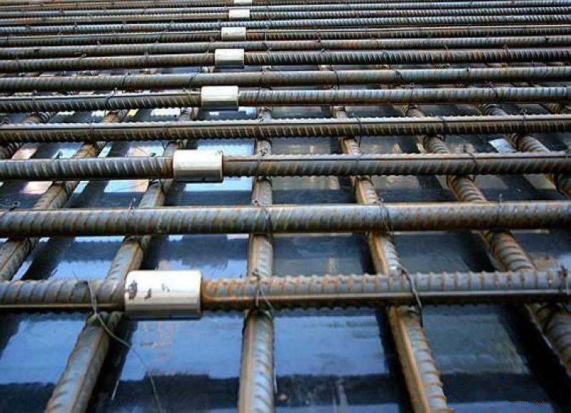 图们为什么建楼房时，要在钢筋上加一排小圆环？原来作用这么大